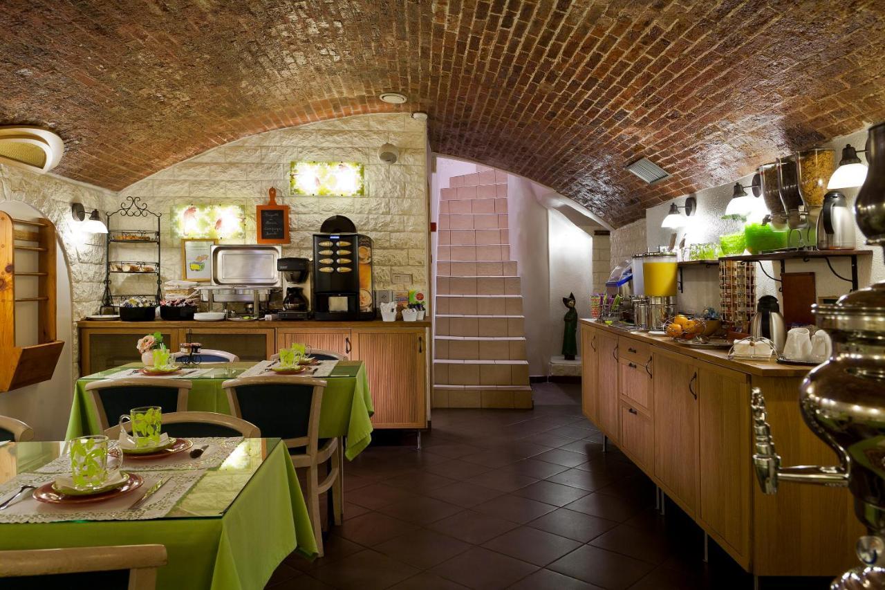 Western Aurore Hotel